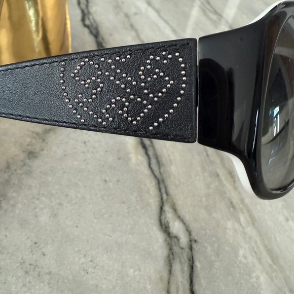 Tory Burch Discontinued Sunglasses TY7002Q - Picture 2 of 6